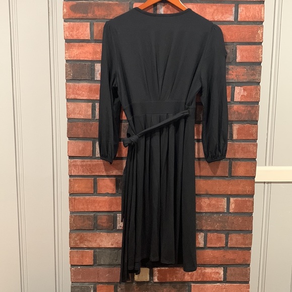 Ingrid & Isabel maternity Dress - Picture 10 of 15